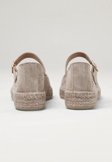 Спортивные балетки