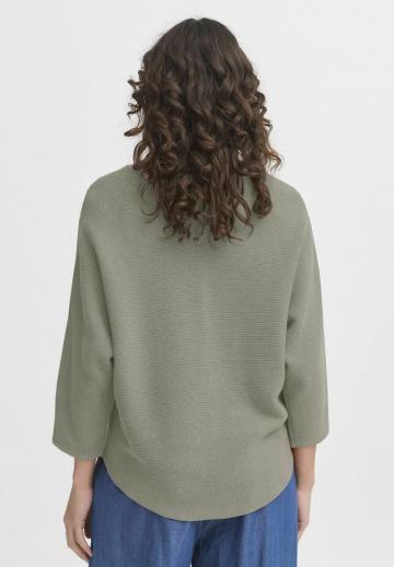 Пуловер с рукавом три четверти