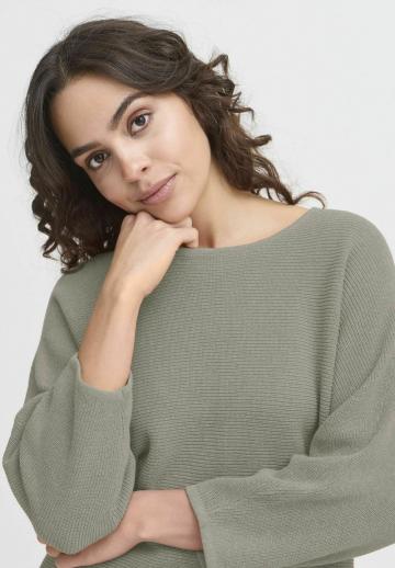 Пуловер с рукавом три четверти