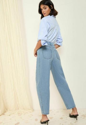 Свободные джинсы