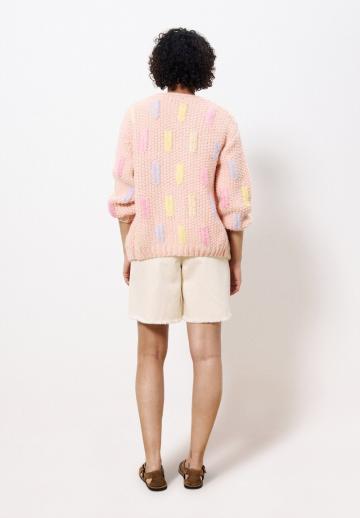 Жаккардовая вязаная кофта