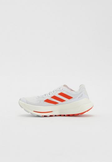 Беговые кроссовки