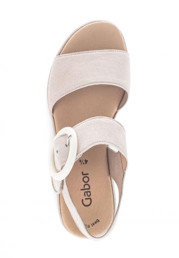 Босоножки на танкетке