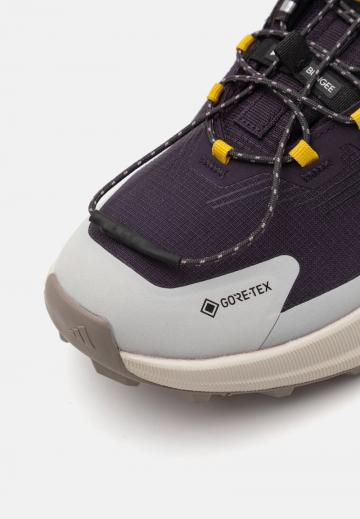 Походная обувь