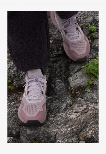 Беговые кроссовки