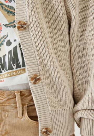 Вязаная кофта