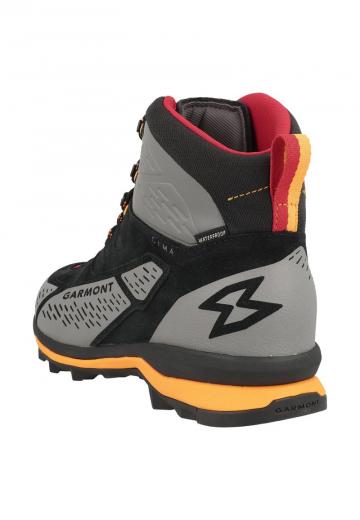 Походные ботинки