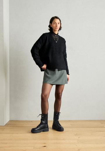 Сапоги на шнуровке