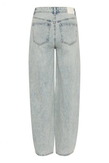 Свободные джинсы