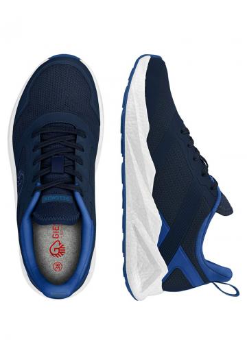 Беговые кроссовки