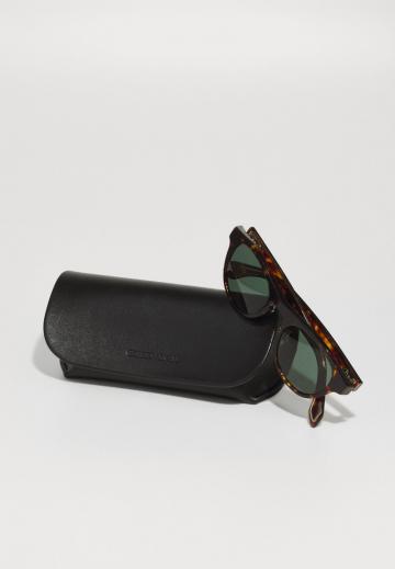 Солнечные очки