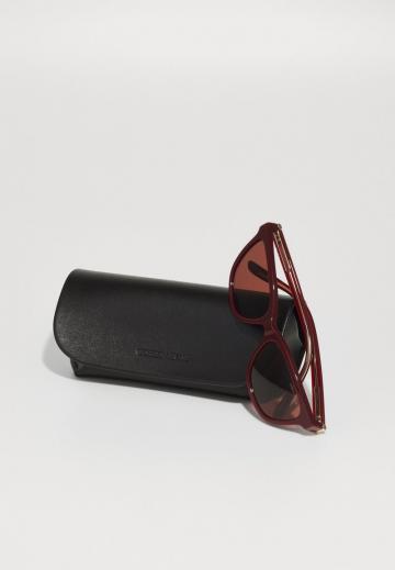 Солнечные очки