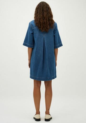 Джинсовое платье