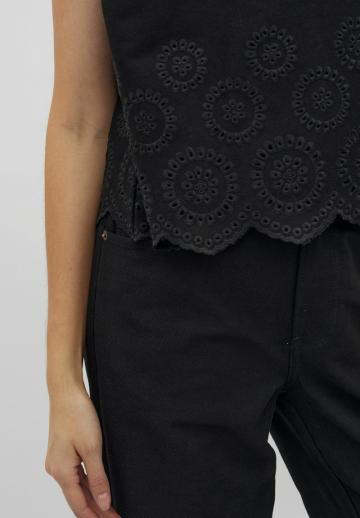 Блузка без рукавов