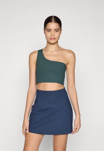 Бюстгальтер без косточек