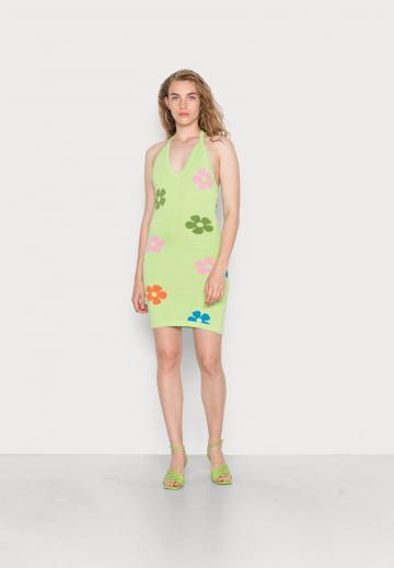 Короткое платье