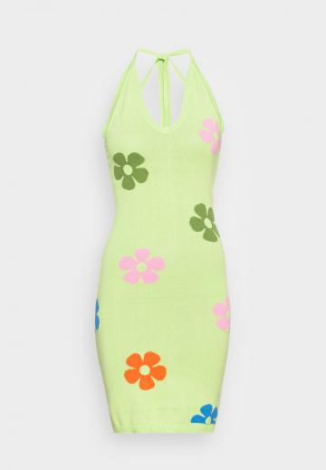 Короткое платье