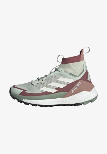 Походная обувь