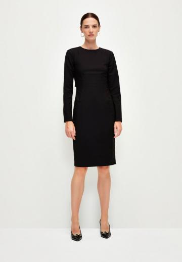 Платье футляр