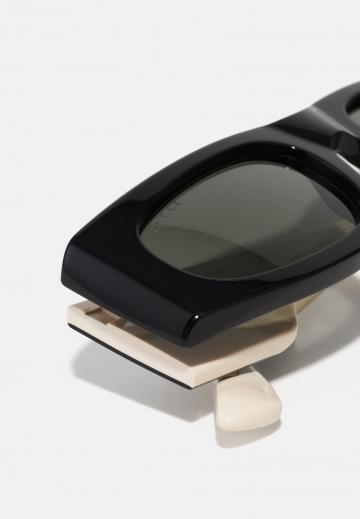 Солнечные очки