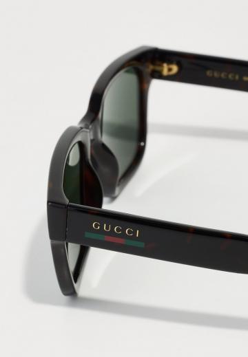 Солнечные очки