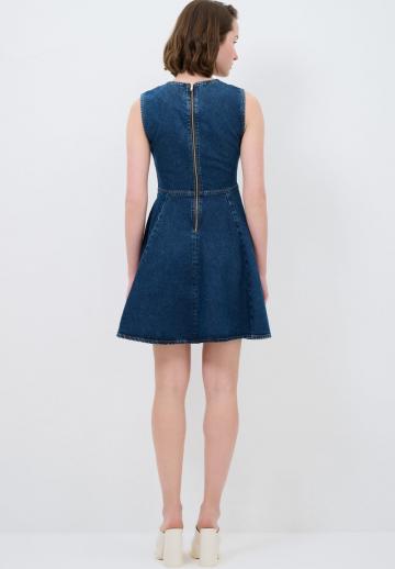 Джинсовая жилетка