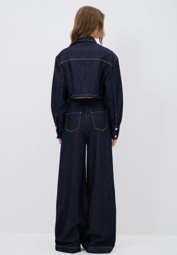 Джинсовая куртка