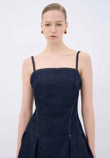 Джинсовый комбинезон