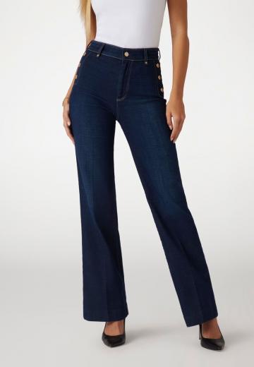 Клешеные джинсы