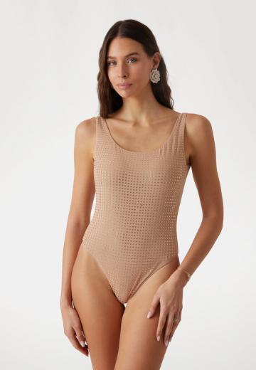 Слитный купальник