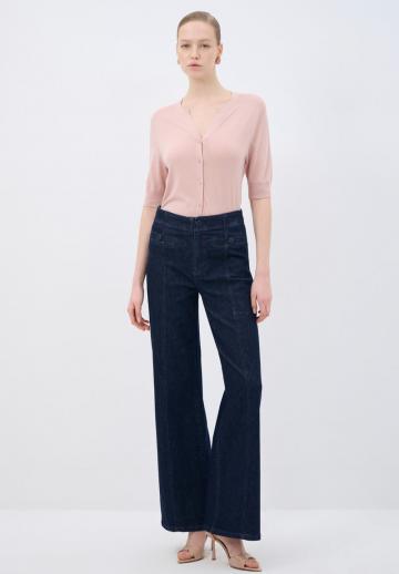 Клешеные джинсы