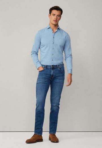 Узкие джинсы