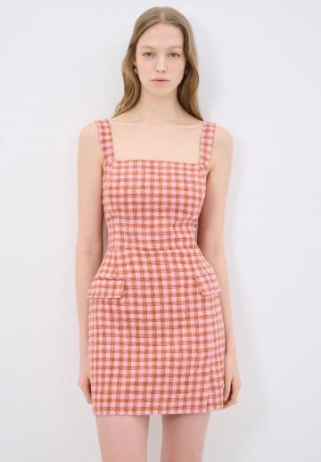 Короткое платье