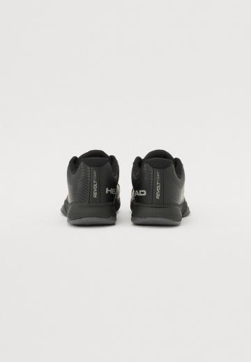 Теннисные кроссовки