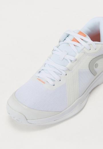 Теннисные кроссовки