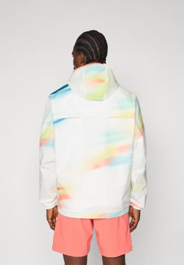 Спортивная куртка