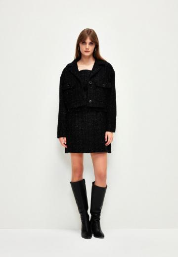 Короткая куртка