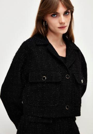 Короткая куртка