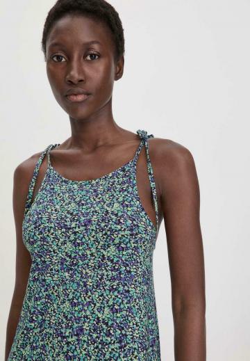 Летнее платье