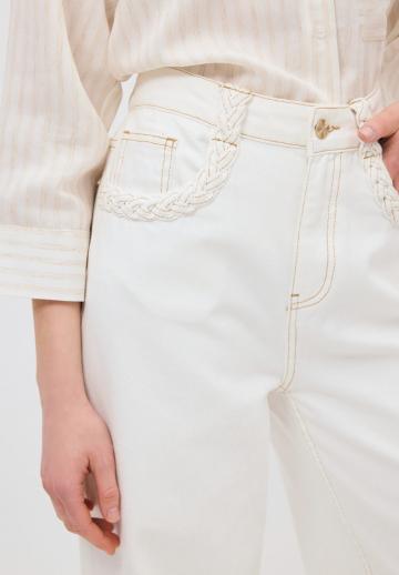 Клешеные джинсы