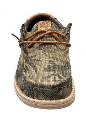 Ботинки на шнуровке