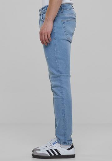 Узкие джинсы