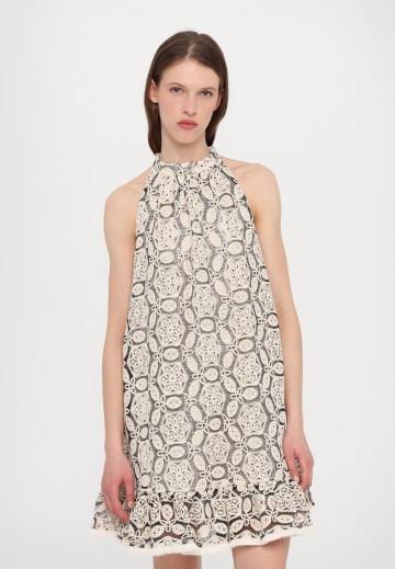 Пляжное платье