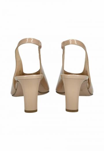 Туфли на высоком каблуке