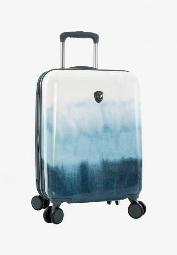 Чемодан на колесах