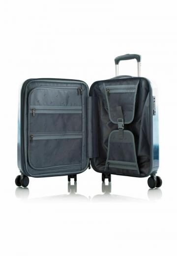 Чемодан на колесах