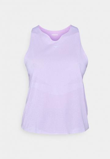 Спортивный топ