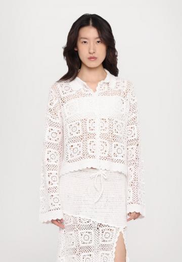 Вязаная кофта