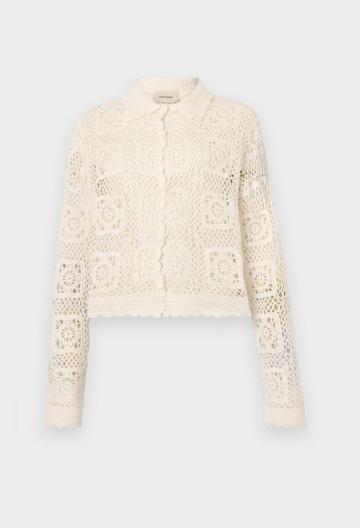 Вязаная кофта