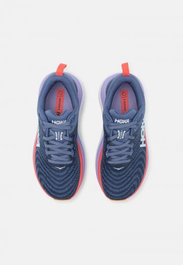 Беговые кроссовки